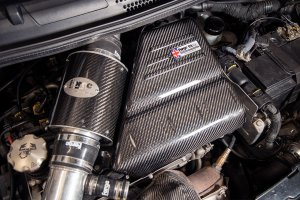Forge Motorsport Carbon Engine Cover for Abarth 500/595/695